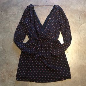 Black long-sleeved mini dress